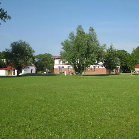 Apartmán Ostseestern - 7 Apartments, Obstgarten, Lagerfeuer, Spielplatz, Fussbodenheizung, Parken *