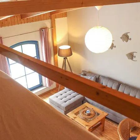 Ostseestern - 7 Apartments, Obstgarten, Lagerfeuer, Spielplatz, Fussbodenheizung, Parken Διαμέρισμα